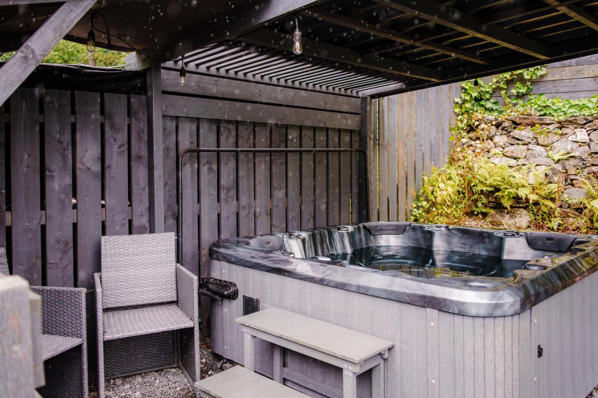 Holiday home Squirrel Bank, With A Hot Tub & Parking Bowness-on-Windermere